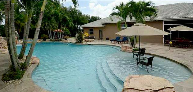 Reduced: Resort-Like Tropical Paradise in Emerald Isles Estates